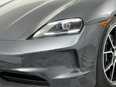 Certified 2026 Porsche Taycan AWD/4WD image 11