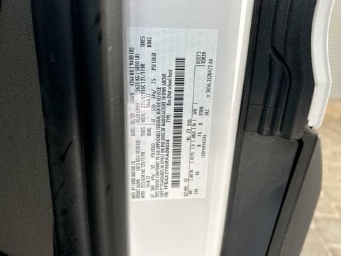 Used 2024 Ford Transit 350 XLT RWD image 34