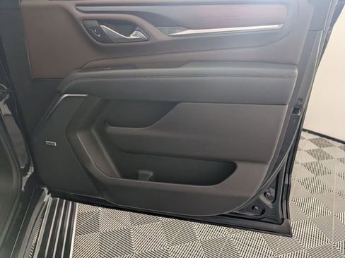 Used 2021 GMC Yukon Denali w/ Denali Ultimate Package image 38