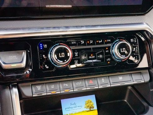 New 2026 GMC Sierra 3500 Denali w/ Denali Reserve Package image 24