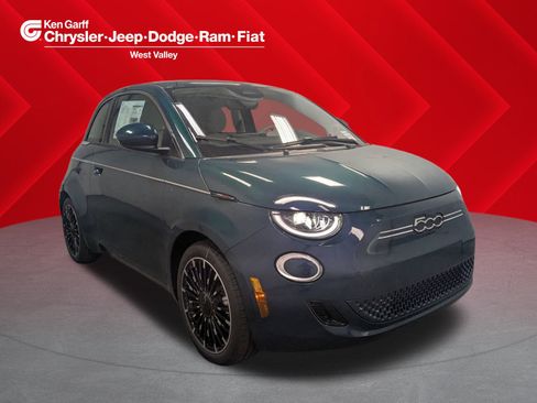 New 2025 FIAT 500 e w/ Quick Order Package 21B Icona image 1