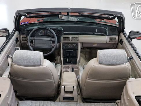 Used 1992 Ford Mustang LX image 35