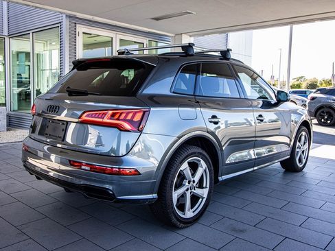 Used 2020 Audi Q5 2.0T Titanium Premium Plus w/ Premium Plus Package image 19