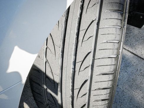 Used 2023 Nissan Maxima SL image 12