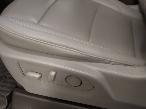 Used 2024 Chevrolet Silverado 1500 LTZ w/ Z71 Off-Road Package image 22