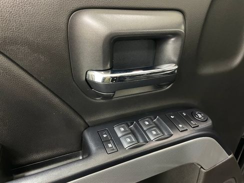 Used 2018 Chevrolet Silverado 1500 LT w/ All Star Edition AWD/4WD image 23