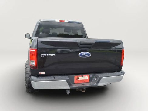 Used 2015 Ford F150 XLT AWD/4WD image 5