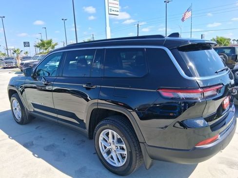 New 2026 Jeep Grand Cherokee L Laredo image 5