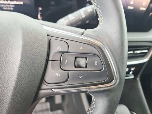 Used 2024 Buick Encore GX Avenir w/ Avenir Technology Package FWD image 19