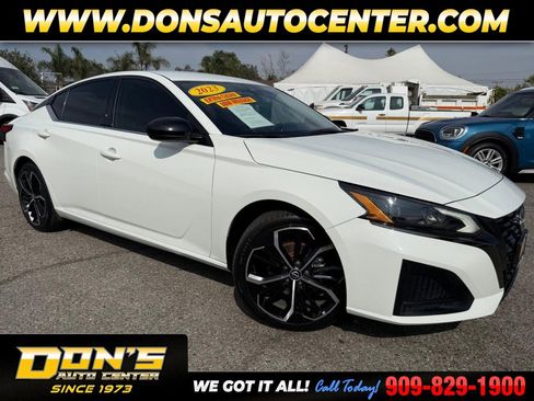 Used 2023 Nissan Altima 2.5 SR image 1