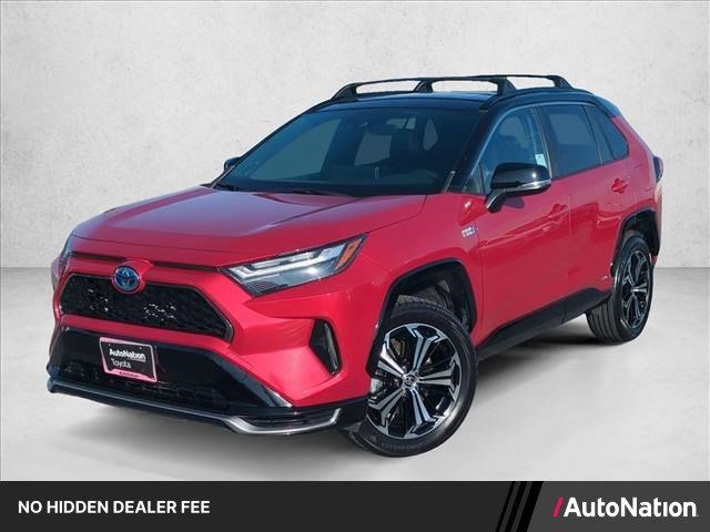 Used 2024 Toyota RAV4 XSE w/ Weather Package AWD/4WD image 1