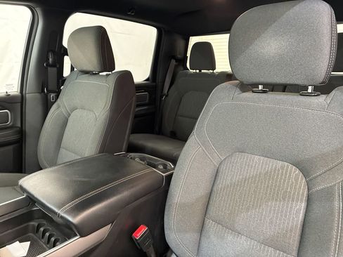 Used 2022 RAM 1500 Big Horn AWD/4WD image 13