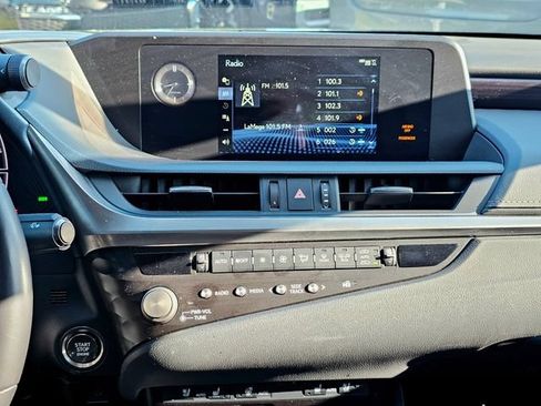 Used 2021 Lexus ES 250 w/ Premium Package AWD/4WD image 36