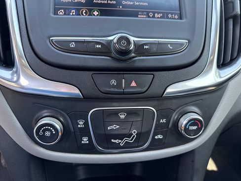 Used 2024 Chevrolet Equinox LS FWD image 24