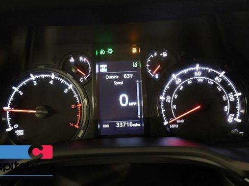 Used 2024 Toyota 4Runner SR5 AWD/4WD image 16