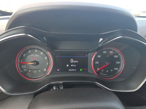 Used 2022 Chevrolet TrailBlazer RS w/ Sun and Liftgate Package FWD image 5