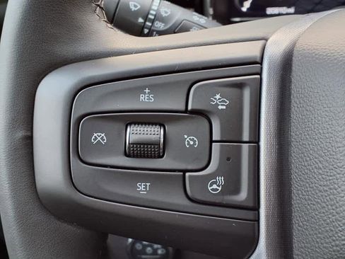 Used 2024 GMC Sierra 1500 Elevation image 18