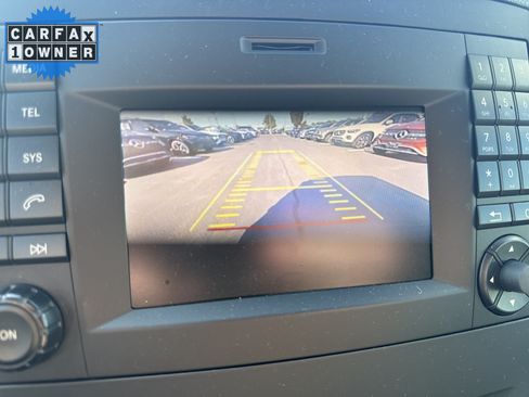 Used 2019 Mercedes-Benz Metris Passenger image 25