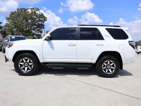 Used 2021 Toyota 4Runner TRD Off-Road Premium w/ Moonroof Package AWD/4WD image 3