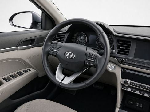 Used 2019 Hyundai Elantra Value Edition w/ Cargo Package FWD image 16
