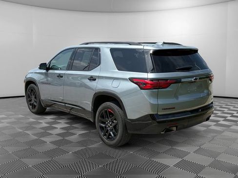 Used 2023 Chevrolet Traverse Premier w/ Redline Edition AWD/4WD image 3