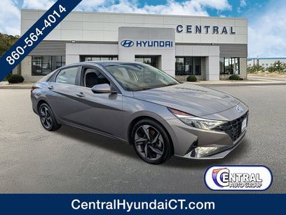 Certified 2021 Hyundai Elantra SEL w/ Convenience + Premium Package