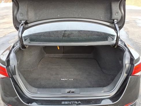 Certified 2023 Nissan Sentra SR w/ Midnight Edition Package image 31