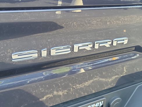 Used 2026 GMC Sierra 1500 SLT w/ SLT Premium Package AWD/4WD image 6