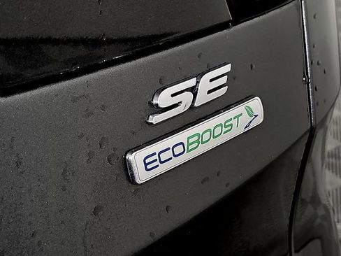 Used 2018 Ford Escape SE w/ SE Sync 3 Package image 30