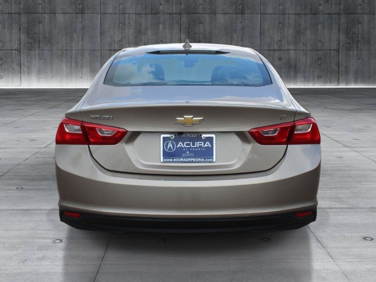 Used 2023 Chevrolet Malibu LT FWD image 4