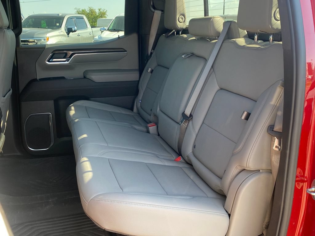 Used 2024 Chevrolet Silverado 1500 LT Trail Boss w/ LT Trail Boss Premium Package AWD/4WD image 26