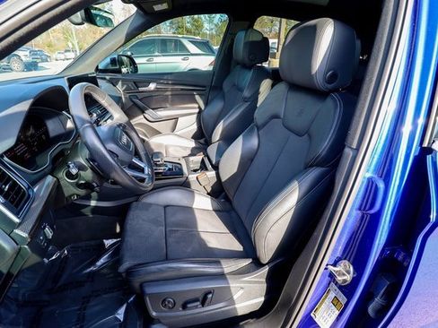 Used 2022 Audi SQ5 Premium Plus w/ Premium Plus Package image 34