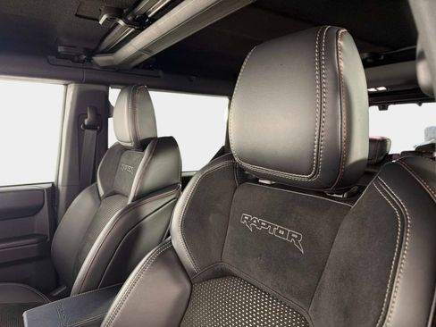 Used 2024 Ford Bronco Raptor w/ Interior Carbon Fiber Pack 6 AWD/4WD image 40