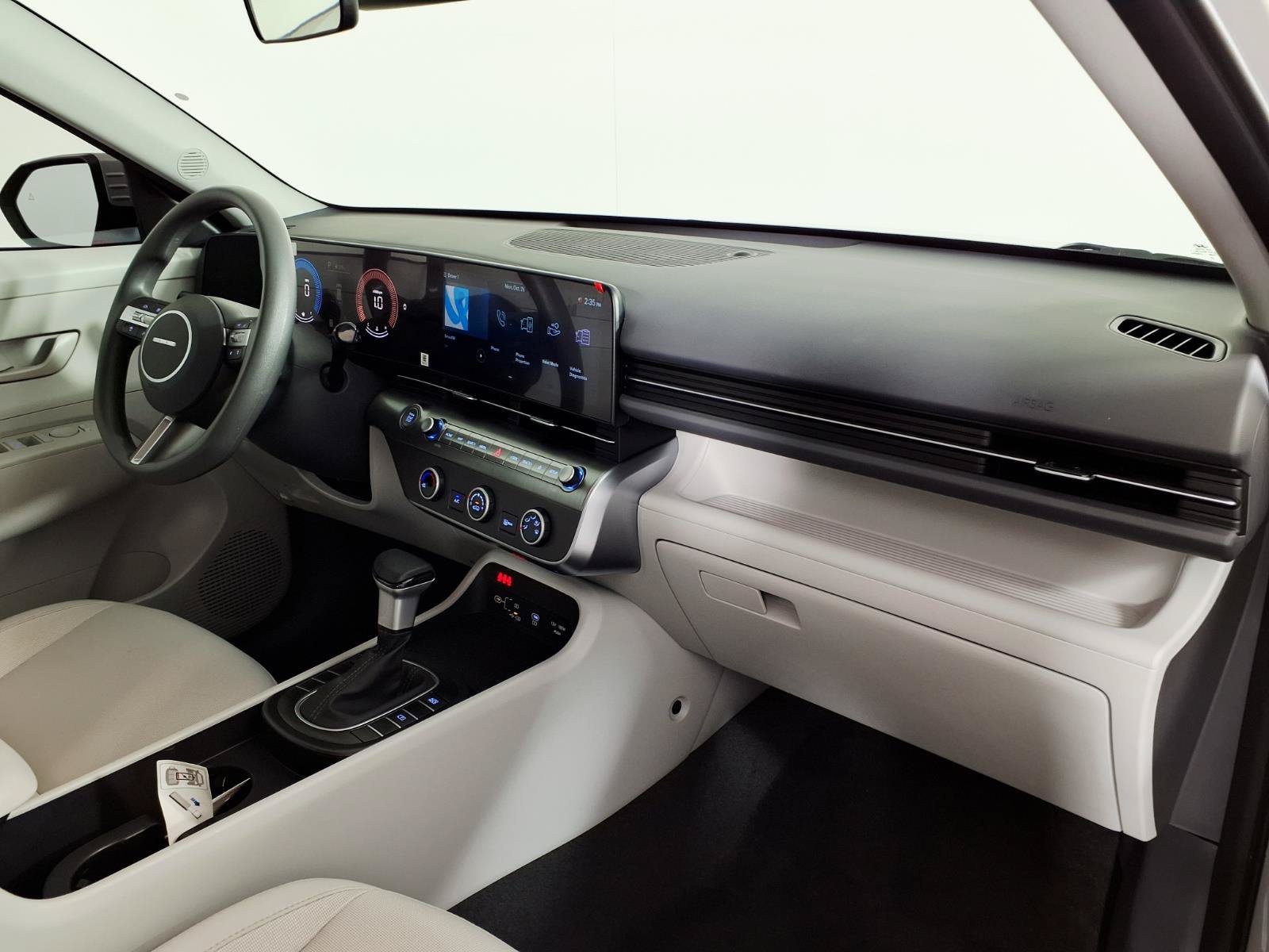 Certified 2026 Hyundai Kona SE FWD image 9