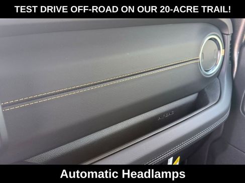 New 2026 Jeep Gladiator Sahara image 23