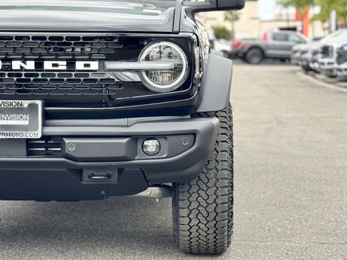 New 2026 Ford Bronco Outer Banks w/ Sasquatch Package AWD/4WD image 7
