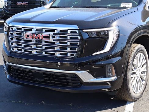 New 2026 GMC Acadia Denali w/ Super Cruise Package AWD/4WD image 4