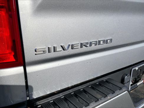 Used 2024 Chevrolet Silverado 1500 RST RWD image 31