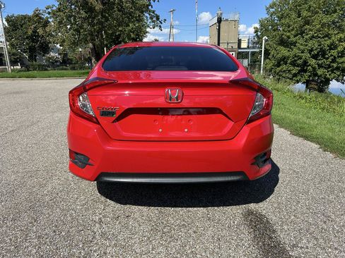 Used 2017 Honda Civic LX image 3