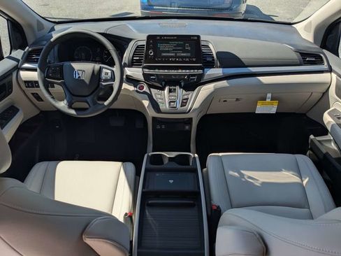 New 2026 Honda Odyssey EX-L image 14
