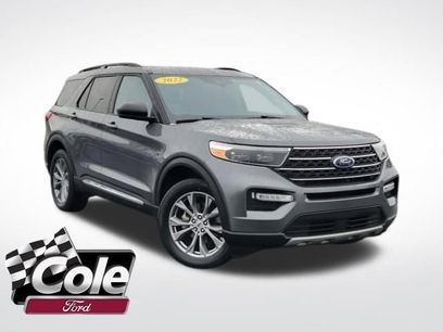 Certified 2022 Ford Explorer XLT w/ Equipment Group 202A