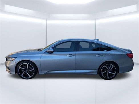 Used 2019 Honda Accord Sport image 6