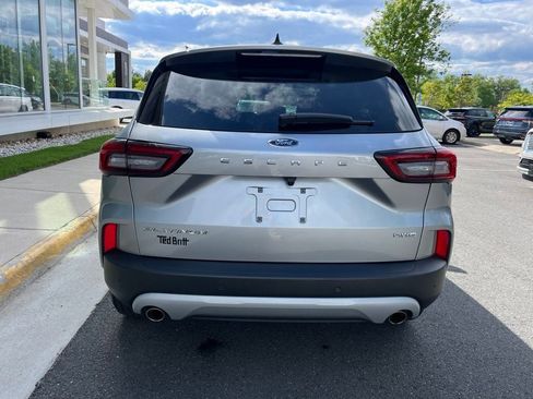Used 2023 Ford Escape Platinum w/ Premium Technology Package AWD/4WD image 7