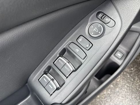 Used 2022 Honda Accord Sport image 10