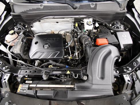 Used 2021 Chevrolet TrailBlazer RS w/ Convenience Package FWD image 12