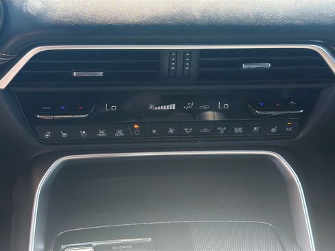 Used 2024 MAZDA CX-90 Plug-In Hybrid w/ Premium Plus AWD/4WD image 24
