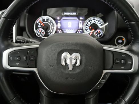 Used 2022 RAM 1500 Big Horn AWD/4WD image 16