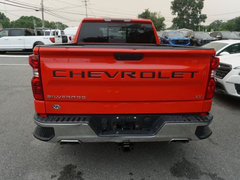 Used 2019 Chevrolet Silverado 1500 LT w/ All-Star Edition AWD/4WD image 8