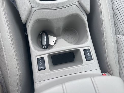 Used 2022 Nissan Rogue Sport SL image 22