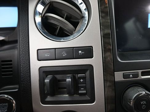 Used 2017 Ford Expedition EL Limited w/ Equipment Group 301A image 17